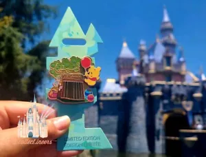 Disney DLR Disneyland Park Magic 2022 Winnie the Pooh Pin LE - Picture 1 of 2