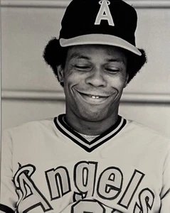 Rod Carew California Angels 8x10 Photo - Picture 1 of 1