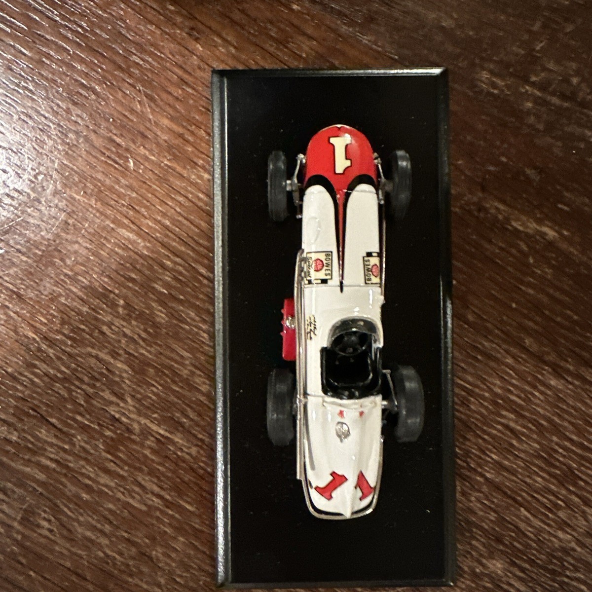 特価 SMTS (1/43) BRM P48 特価 SMTS (1/43) BRM P48 SMTS 1:43 Diecast Racing Cars for