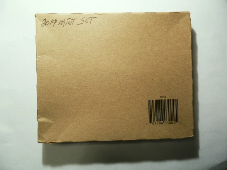 2019 MINT SET SEALED 20 COINS - Image 1 of 1