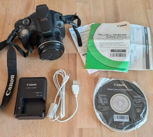 Canon Powershot SX40 HS 12.1MP Digital Point & Shoot tested Works w/ Charger - Picture 1 of 7