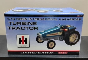1/16 Resin International Harvester HT-340 Turbine Tractor SpecCast Limited Ed. - Picture 1 of 13