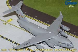 GeminiJets 1:200 C-17A Globemaster III USAF 911th AW #00-0180 - Picture 1 of 1