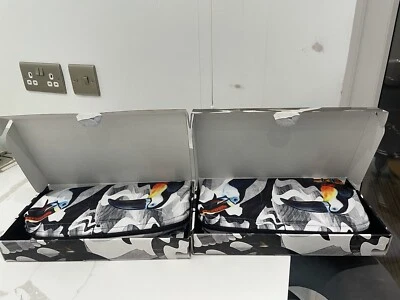 Bugaboo Donkey2 We Are Handsome Toucan Hood, TWO NEW Sun Canopy Limited Edition. - Image 1 of 4