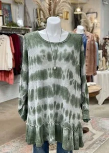 Davi & Dani Boho Chic Olive & White Tie-Dye Waffle Knit Tunic Top W/ Ruffle Hem - Picture 1 of 8