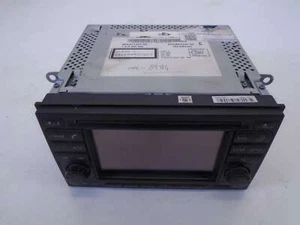 NISSAN QASHQA CD PLAYER / SAT NAV UNIT 25915BH10C 2007-2013 - Picture 1 of 12
