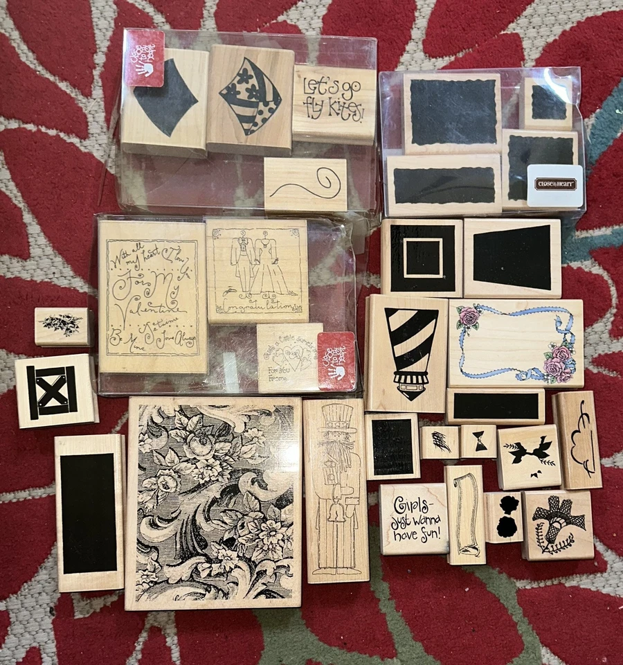 Lote de 30 estampillas de goma de madera CTMH cerca de mi corazón montaje en madera la mayoría sin usar Foto 1 de 1