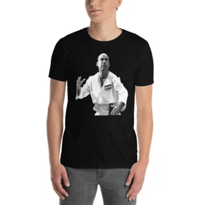 Lustiges griechisches T-Shirt Thanasis Veggos Karate ERWACHSENEN Größe Kurzarm Unisex - Bild 1 von 6