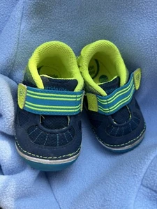 Stride Rite Navy Blue Leather Sneakers Shoes 3.5 Wide Toddler - Picture 1 of 4
