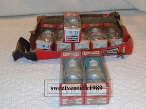 (8) .. ‘NOS’ Champion D-21 Spark Plugs .. MADE IN USA .. Champion D21 - Picture 1 of 11