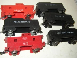 Marx Freight car Caboose Tender qty6 Penn Central NYC 18326 AT&SF 1977 Santa Fe - Picture 1 of 13