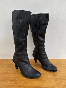 🐚 Womens Tsubo Leather Tall Boots Full Side Zip Heels Shoes Black Size 8 39 - Foto 1 di 9