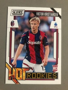 Score 2024 n. 15 - Kristiansen Victor  Hot Rookie - Bologna - Bild 1 von 1