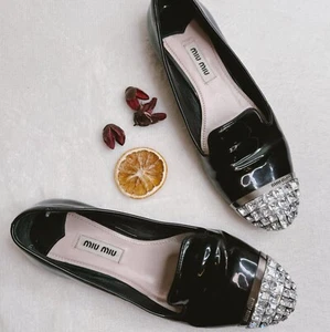 Miu Miu Shoes Black Patent Leather Crystal Embellished Loafers Glam Size 35.5 - Picture 1 of 15