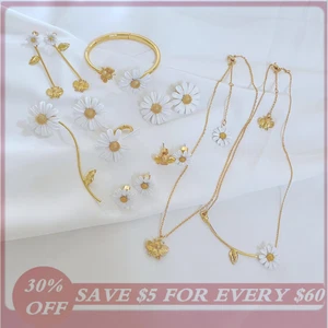 Kate Spade New York All Abuzz Gold Tone Bee Stud Earrings Or Necklace