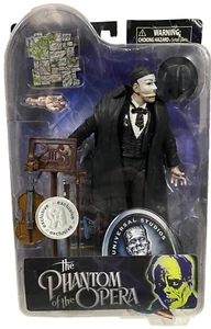 Universal Monsters Phantom of the Opera Toys R Us Exclusive Figure NEW 2012 READ - Picture 1 of 8