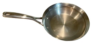 Kirkland Signature 8,5 Zoll Edelstahl Bratpfanne IM - Bild 1 von 7