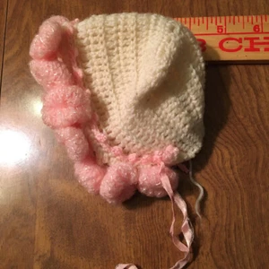 VINTAGE DOLL HAT-PINK POM POM ADORNMENTS-HAND MADE-ABOUT 4" SQUARE- - Picture 1 of 8