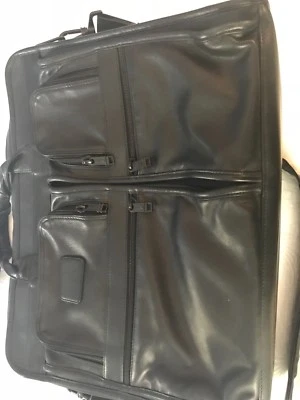 Cueca organizadora fina Tumi Safecase 17,5” X 13,5” X 5,5” - Imagem 1 de 4