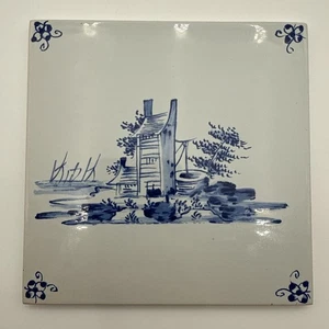 Vintage Delft blau & weiß 5,25" x 5,25" niederländische Landschaft Fliese/Untersetzer - Bild 1 von 9