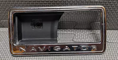 2007-2017 Lincoln Navigator PASSENGER RIGHT REAR Interior Door Handle Trim - Image 1 of 4