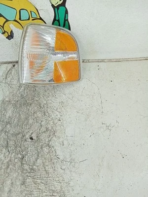 Ford Explorer 2003 lámpara delantera, lado del conductor (LF)  Foto 1 de 2