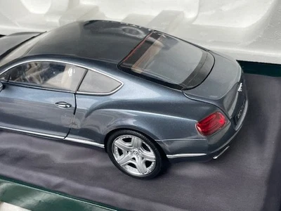 Minichamps 1/18 Bentley Continental GT modello pressofuso usato da auto giapp... - Immagine 1 di 3