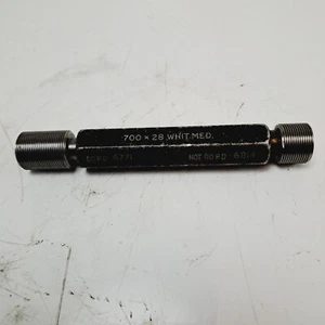 Go / No Go - 0.700" x 28 TPI Whitworth Form, Med, Plug Gauge 28 WF (Used) - Picture 1 of 8
