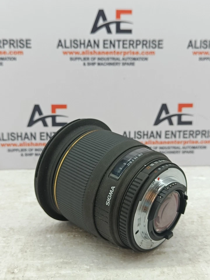 Sigma 20mm 1:1.8D EX DG Camera Lens - Image 1 of 4