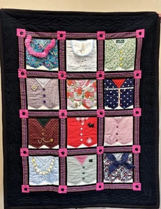 Vintage Hand Quilted Wall Hanging Vest Interest Theme 2002 Dimensions 47 X 37 - Picture 1 of 8