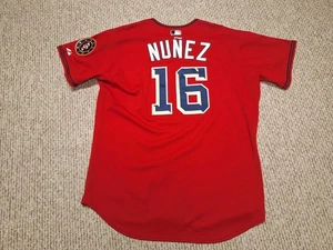 Maglia Washington Nationals DC Logo Majestic Uomo Taglia 52 Nunez #16 2007 - Foto 1 di 8