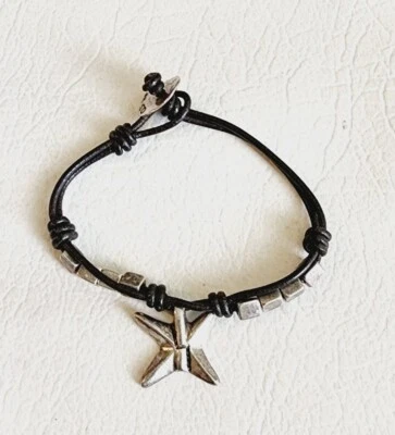 Uno De 50 Unisex Brown Leather Silver Star Butterfly Charm Bracelet 7" - Image 1 of 4