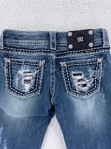 MISS ME JEANS JE5435P2 CAPRI Embellished “VTG 36B” WOMEN'S ACTUAL Size 24x25.5 - Picture 1 of 11