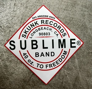 SUBLIME STICKERS T-shirt concerto decalcomanie sublimi Volcom Redbull Marley KROQ - Foto 1 di 3