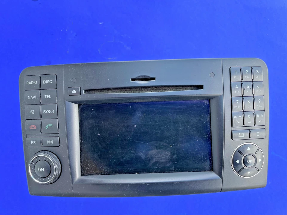Mercedes ML320 W164  Mopf Navigationssystem Radio CD  A1648704994 - Bild 1 von 3