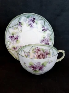 Antique hand decorated porcelain tea cup & saucer - Picture 1 of 8
