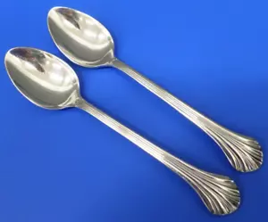 2 - Gorham GRANDE QUINTETTE Glossy 18/8 Stainless Flatware 6 1/4" TEASPOONS - Picture 1 of 7