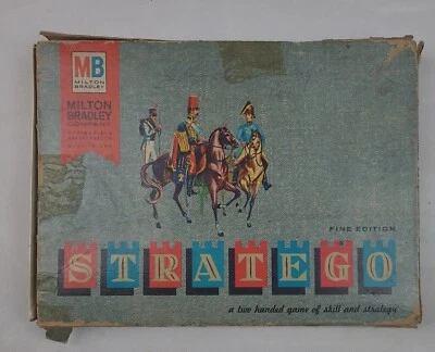 Vintage 1963 Stratego Fine Edition Milton Bradley Vinyl Board Complete - Image 1 of 4