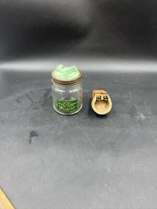 Vintage KAZ Electric Vaporizer Inhalant Reservoir And Lid - Picture 1 of 7