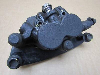 Pinza de freno trasera Kawasaki Ninja H2 ZX1002 SX 2018 5.333 millas (10427) Foto 1 de 4