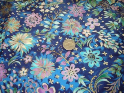 棉织物 LUMINA Robert Kaufman peggy toole 44 x 34 金色高光蓝色漂浮 — 第 1/4 张图片