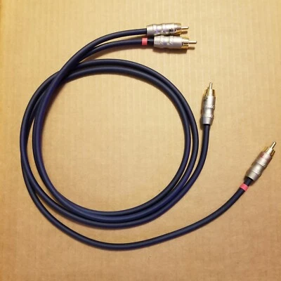 AudioQuest G-Snake Interconnect Cable with Gold Snake RCA Plugs 2 Meter pair - Image 1 of 4