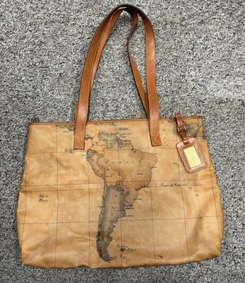 Alviero Martini 1a Classe Grande Mapa do Mundo Sacola/Bolsa de Mão/Saco de Viagem em Excelente Estado Usado - Imagem 1 de 4