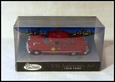 Ford Sedán White Rose 1949 FDNY Chief 50 aniversario nuevo stock antiguo 1:43 #935 Foto 1 de 4