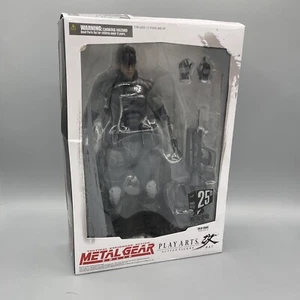 PLAY ARTS KAI Metal Gear Solid - Solid Snake Action Figure Used UK IN STOCK - Picture 1 of 11