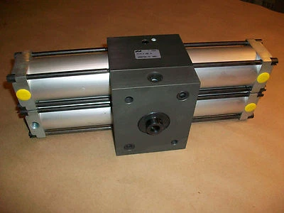 Actuador Rotativo PHD R11A6180R ROTACIÓN 180 GRADOS NUEVO Foto 1 de 4