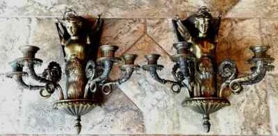 Фантастическая пара винтажных фигурных бронзовых бра с канделябрами - Изображение 1 из 4