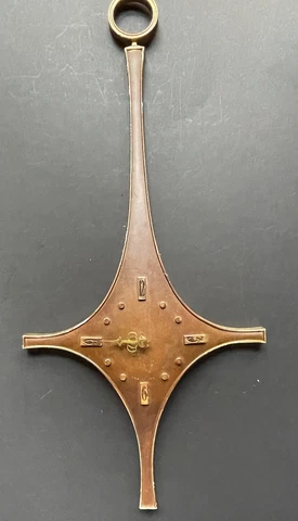RARE! Vintage ART DECO Mid Century *SYROCO PLASTIC MCM Wall CLOCK Antique Gold Cover