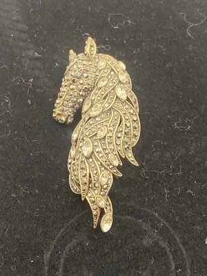 Broche prendedor semental esmerilado Heidi Daus ojo azul caballo Foto 1 de 4