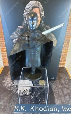 Hot Toys MMS458 Star Wars Last Jedi Luke Skywalker 1/6 figure's Cape / Tunic  - Image 1 of 4